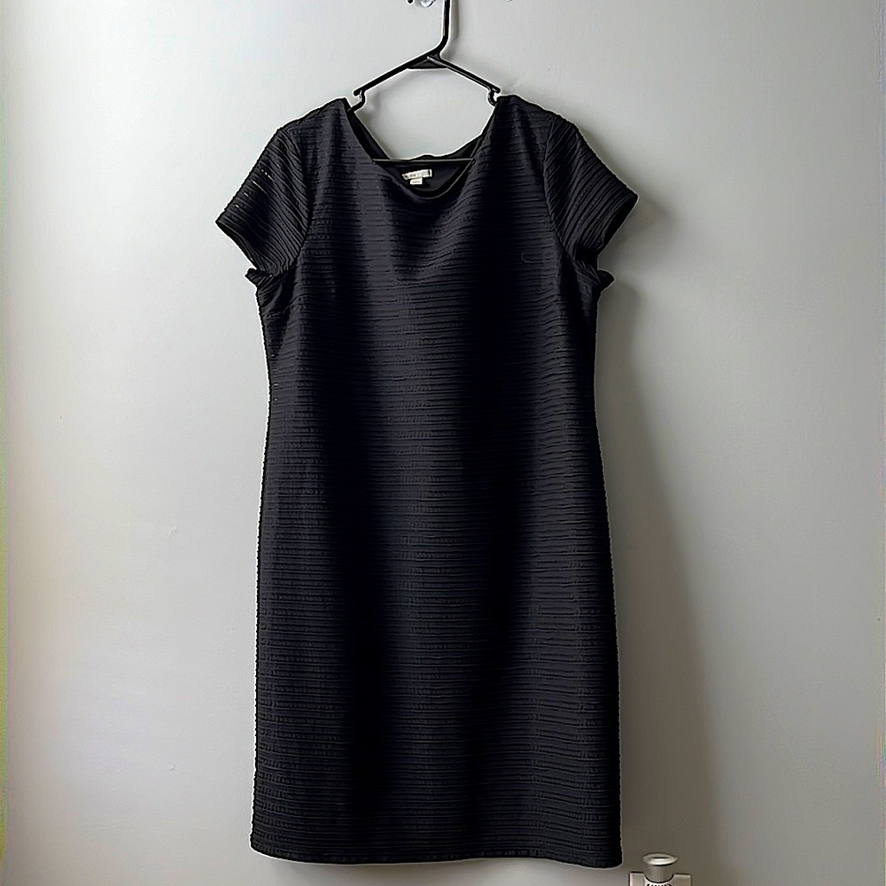 XL BLACK DRESS
